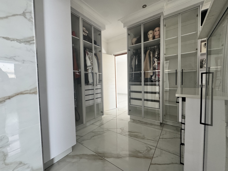 To Let 3 Bedroom Property for Rent in Wilkoppies North West